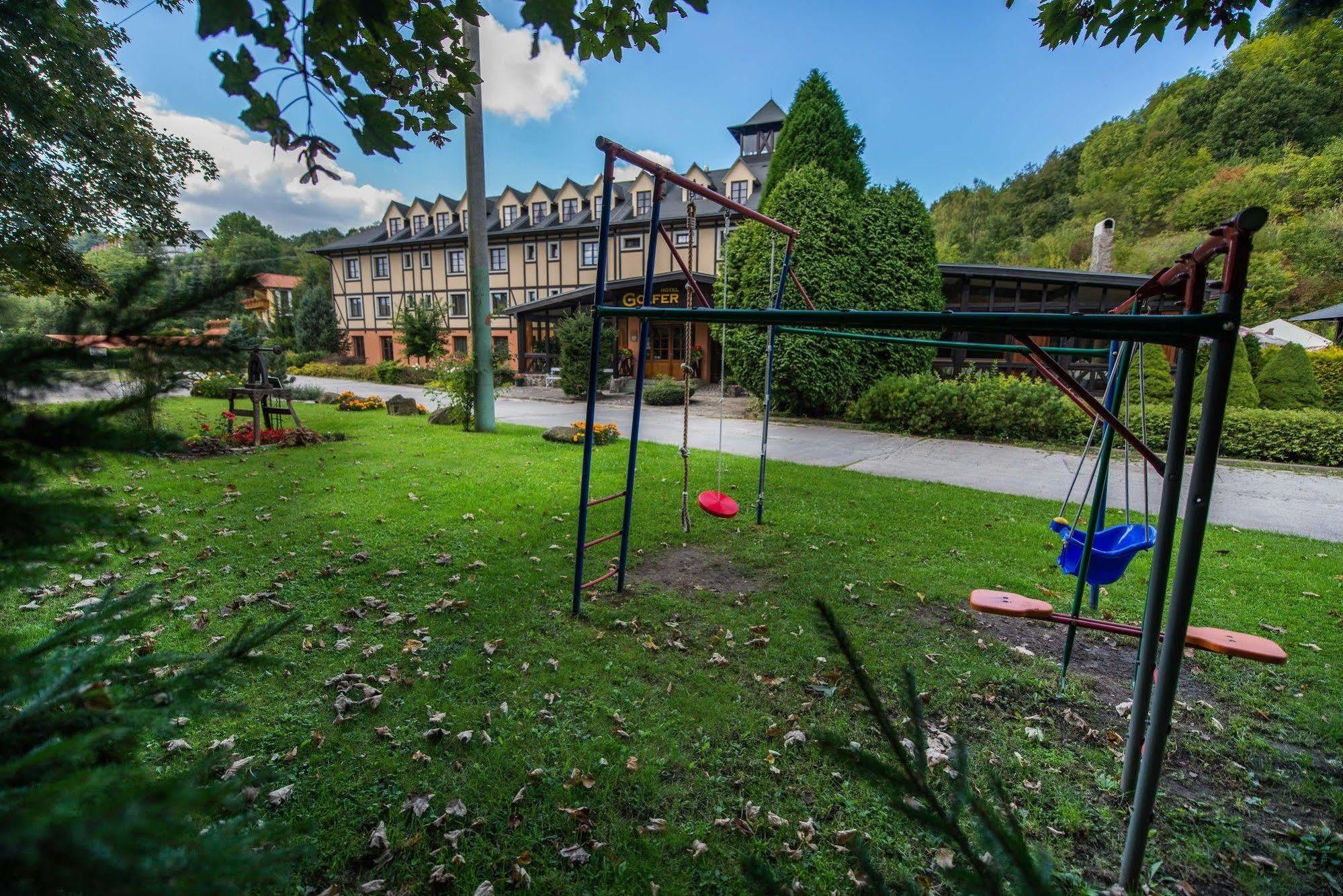 Hotel Golfer Kremnica Exterior foto