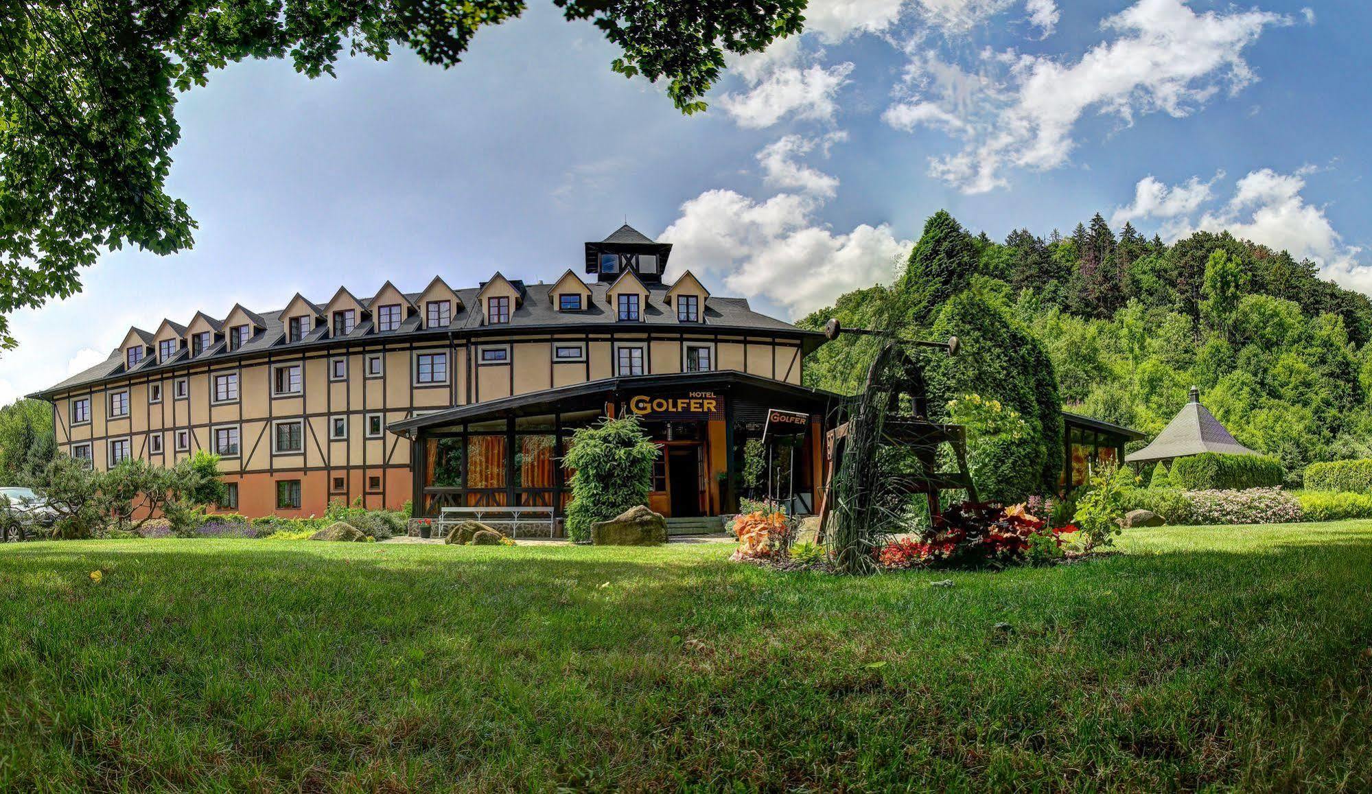Hotel Golfer Kremnica Exterior foto